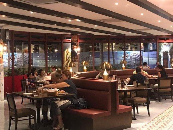 Les Bouchons Puteri Harbour